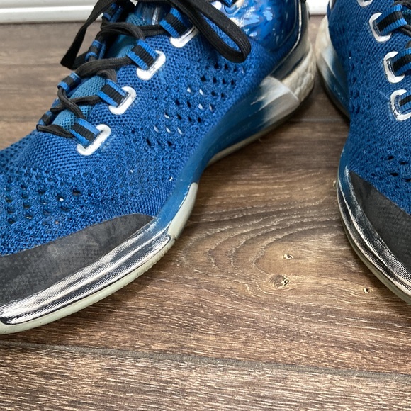 Adidas mens supportive basketball sneakers 9.5 EUC blue silver black - Picture 7 of 9